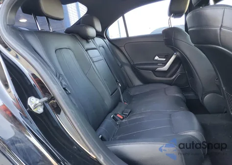 2019 Mercedes-Benz A 220 z USA, uszkodzony, nr VIN WDD3G4EB5KW002536